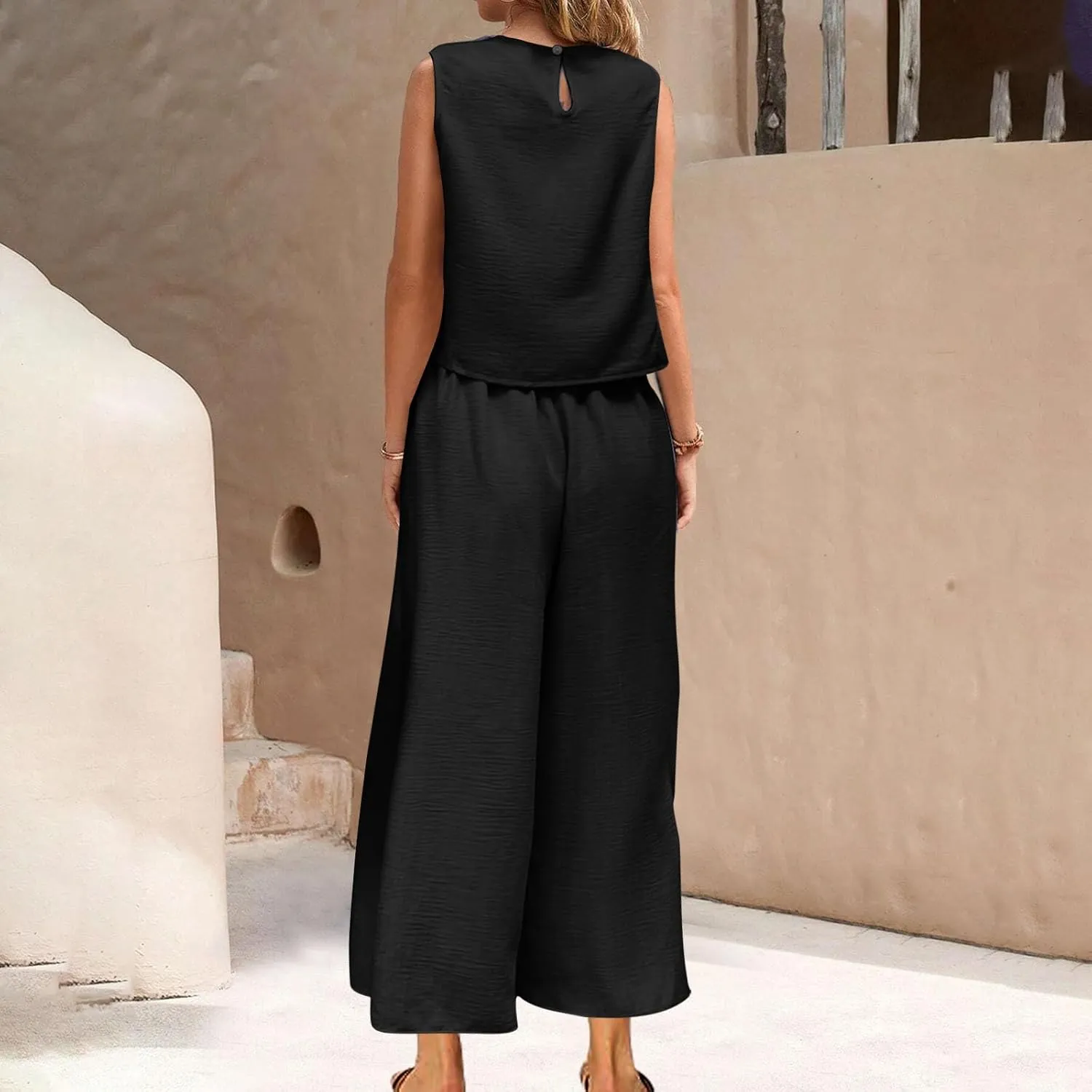 Women's Summer 2 Piece Outfits Crew Neck Sleeveless Tank Crop Top Wide Leg Pants Set With Pockets Lounge Resort Wear