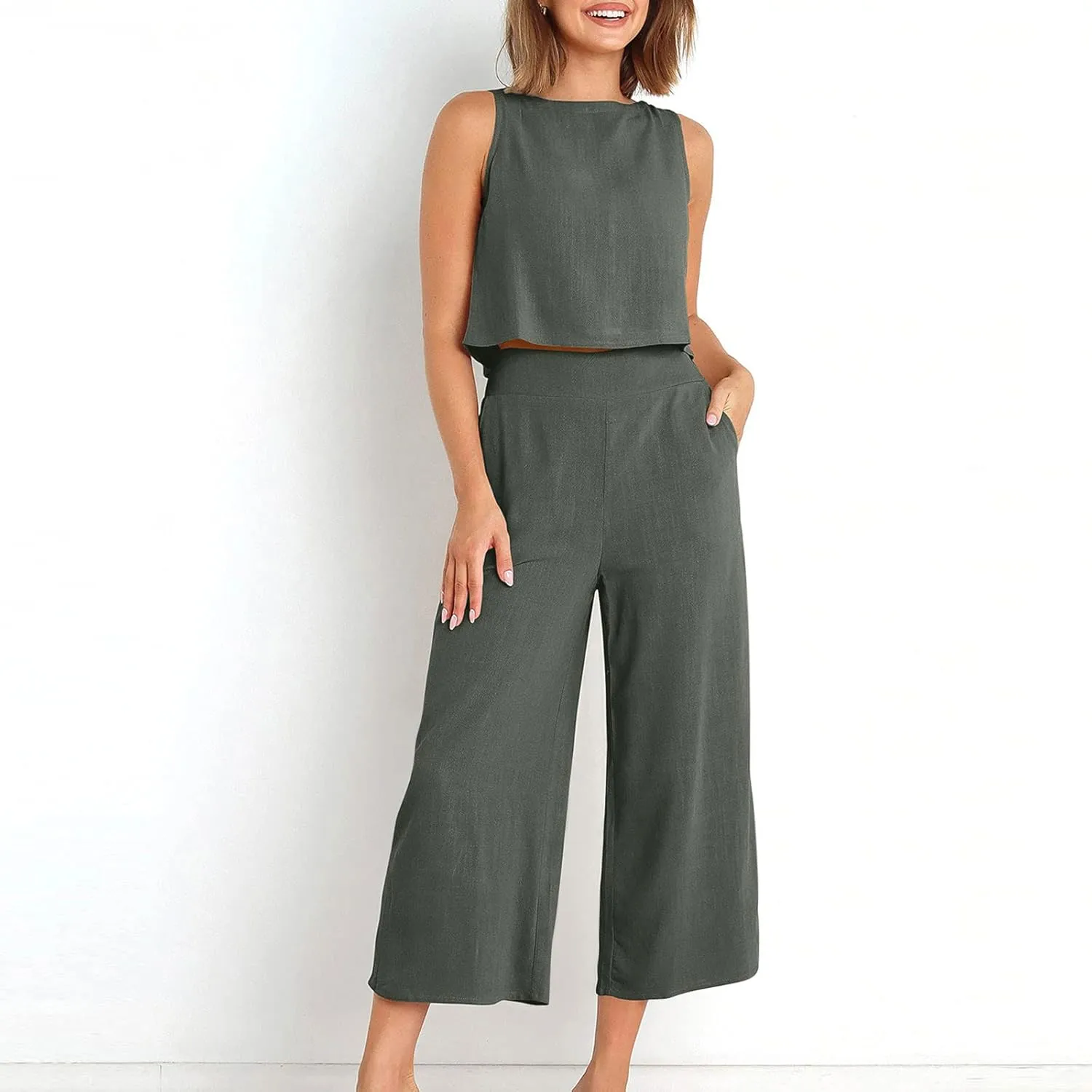 Women's Summer 2 Piece Outfits Sleeveless Crop Top Capri Wide Leg Pants with Pockets Sweatsuits Linen Beach Lounge Sets