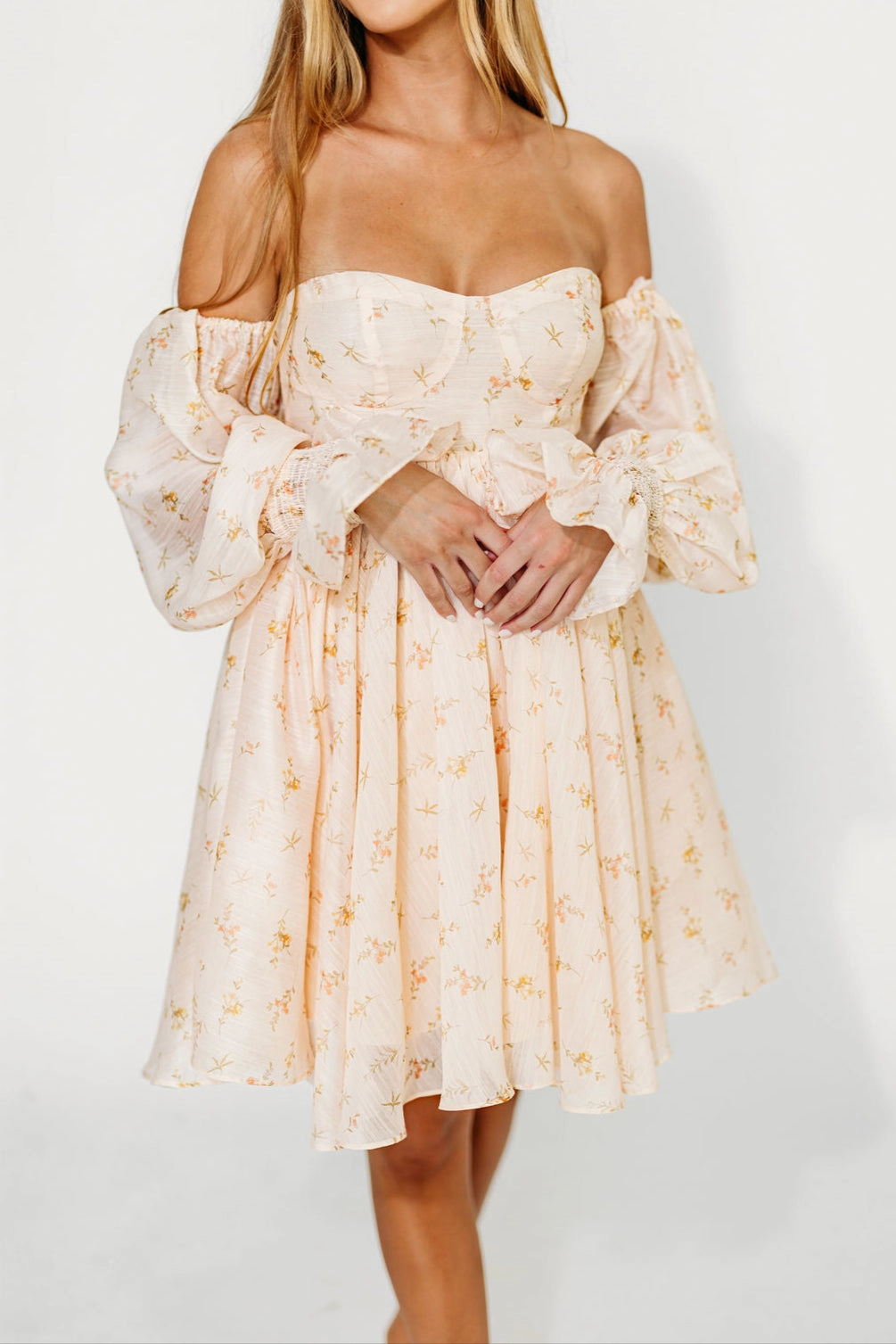 Kennedy Floral Mini Dress in Cream- Bump Friendly *Final-Sale* Trendy Look Casual Layers