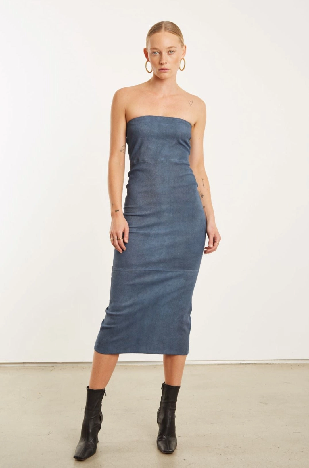 Glossy-Finish Comfortable and Flattering Denim Suede Tube Dress