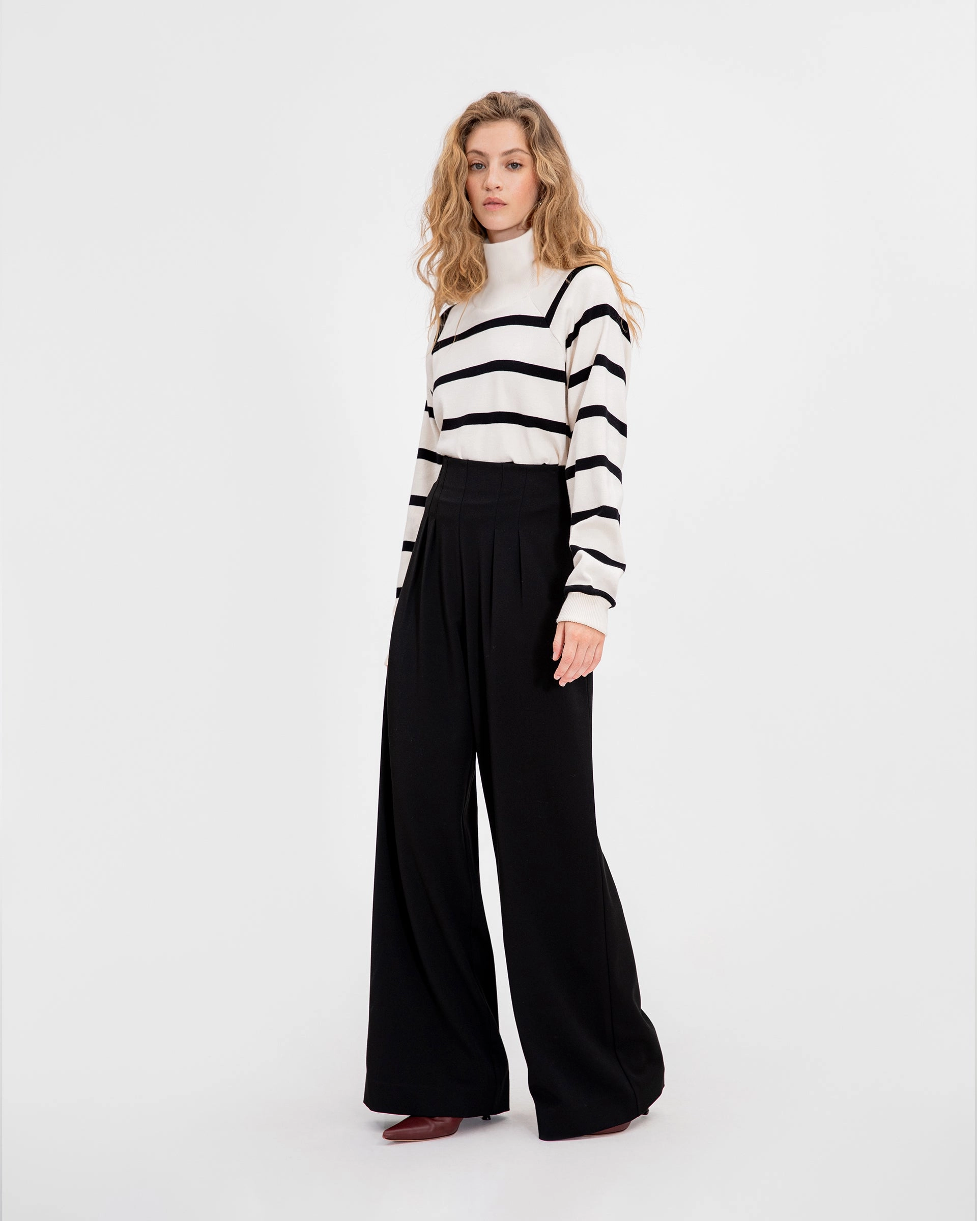 Wren Pant Breathable Material