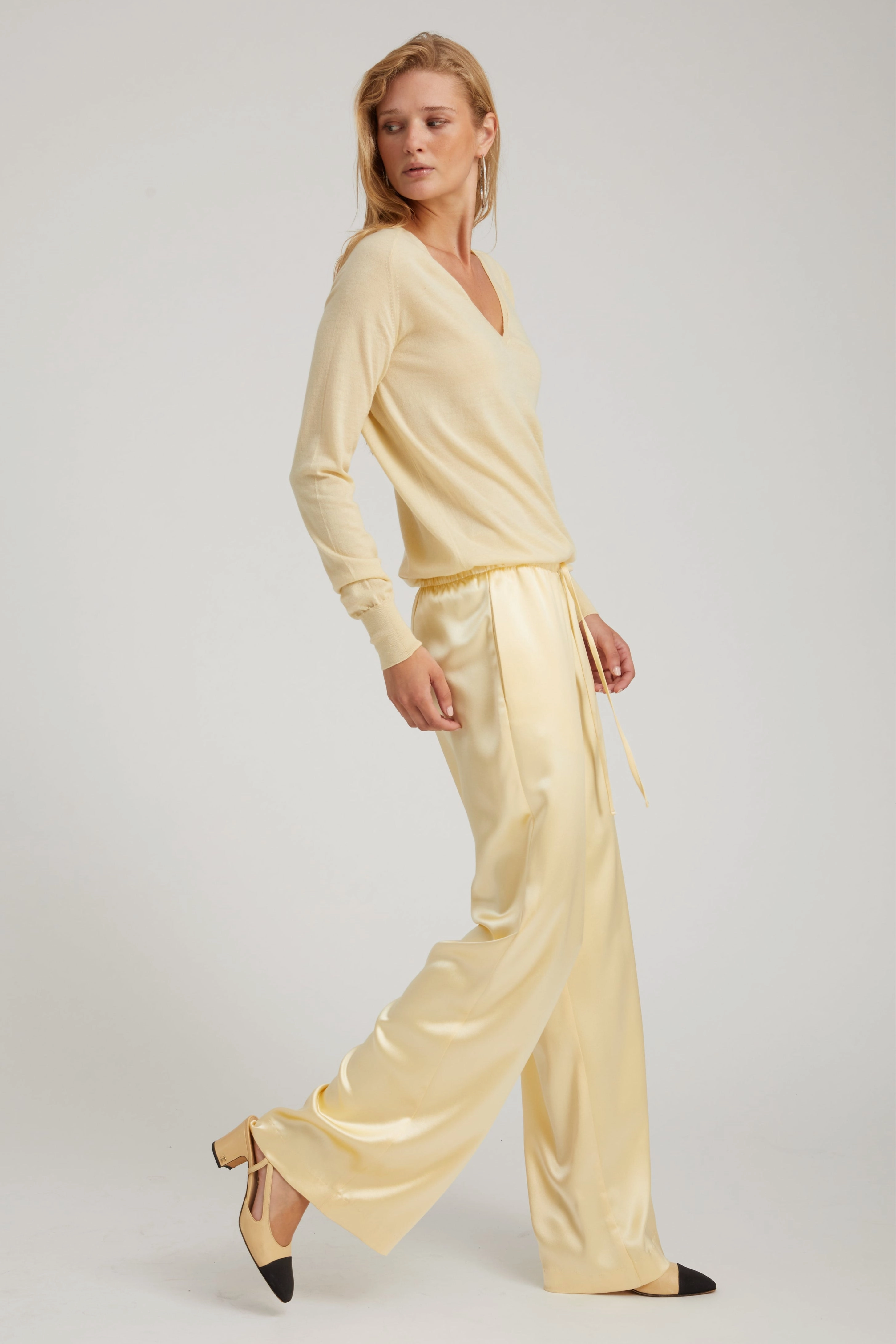 Ventilated Back Panels Retro Style Butter Cashmere V-Neck Sweater