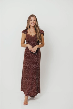 Easy Fit Fashionable And Functional Rhiannon Maxi Dress in Brown/White