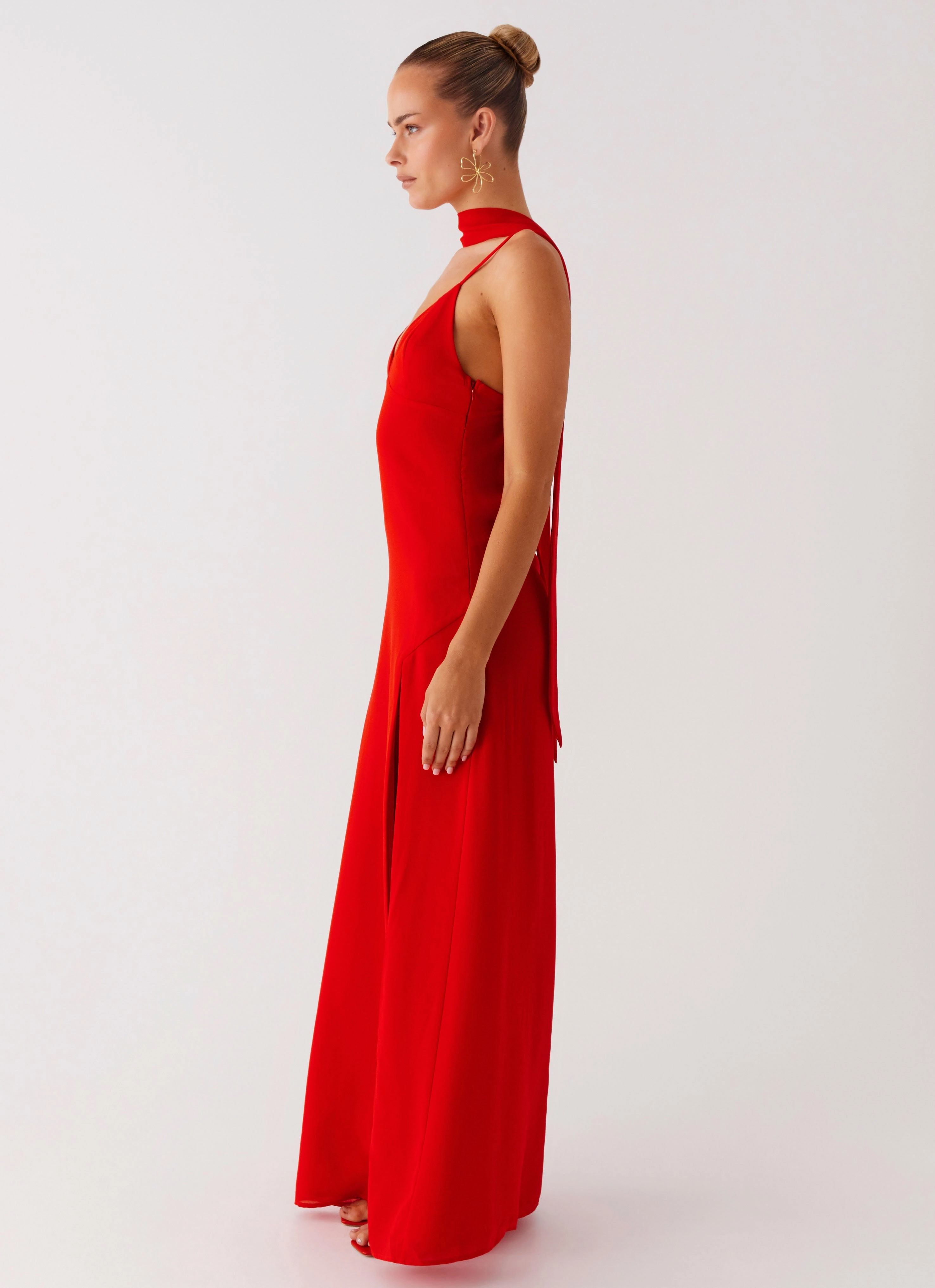 Comfy Yet Stylish Versatile Layer Yorke Scarf Maxi Dress - Raspberry Red