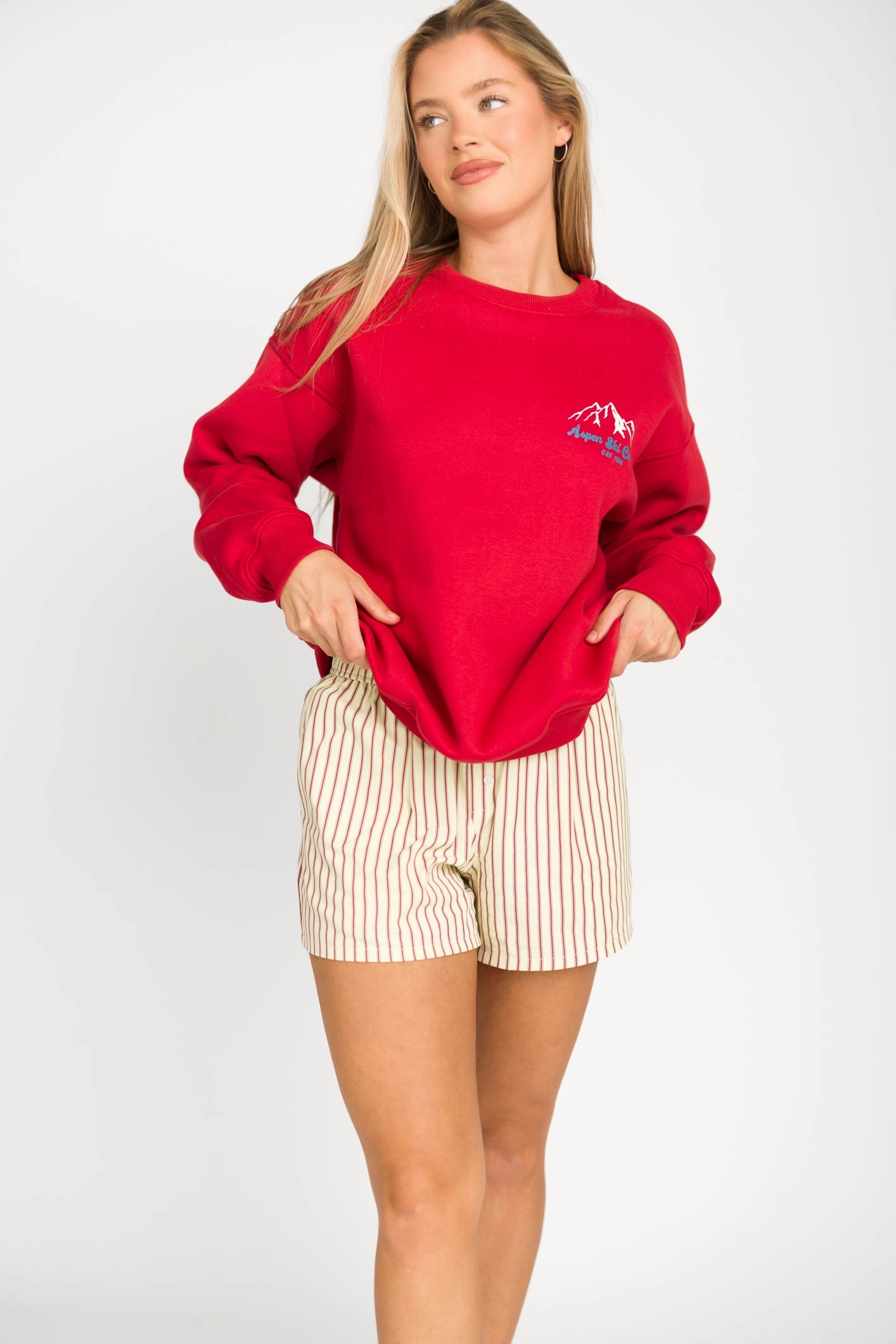 Aspen Ski Camp Sweatshirt in Cherry QuickDrySystem WrinkleResistant Fabric